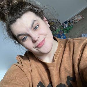 Meet your Posher, Kelsey